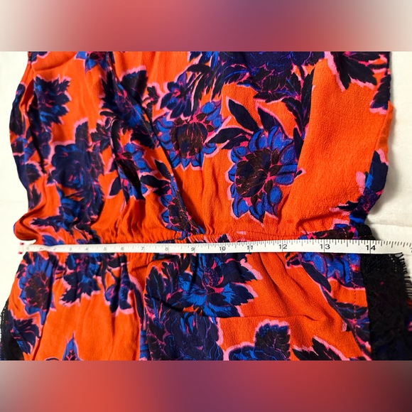 Lovers and Friends Women Passion Floral Can't Let Go Lace Trim Romper Large - Picture 12 of 12